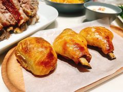 特色羊肉烤包子-丝路有约·西域美食