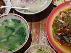 -老方桌烂蹄花川菜馆(九龙坡店)