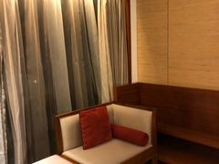 -三亚湾海居铂尔曼度假酒店