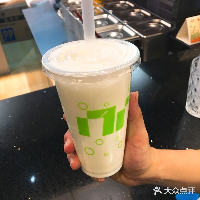 柠檬清心气泡酸奶