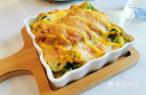 Orleans Chicken Fried Rice Bake