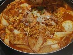 -三清洞摩西韩式年糕火锅(威高广场店)