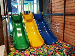 -三亚湾海居铂尔曼度假酒店