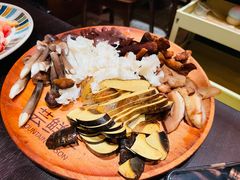 -芸鲜季·云南野生菌餐厅· 云南风物味研社(闵行店)
