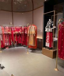 -藤薰定制中式嫁衣礼服旗袍店