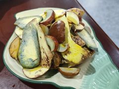 见手青-菌之家·专业纯野生菌火锅·特色炒菌