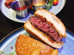 炸洋蔥漢堡-bluefrog蓝蛙(皇庭广场店)