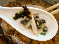 -丽丽三鲜螺蛳粉(田林路店)