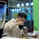 新店报报☕️转弯角那抹绿 原来是熟悉的咖啡店