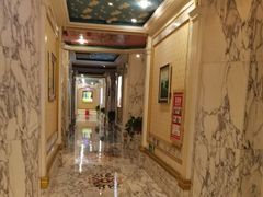 -皇宫大酒店