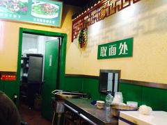 -西部马华清真兰州牛肉面·烧烤夜市(关东店)