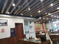 大堂-东方宫·中国兰州牛肉拉面(三里屯店)