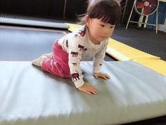 -嘿哟动霸CHUA·新潮玩运动娱乐中心·蹦床滑冰团建乐园