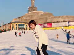 -采薇庄园四季滑雪场