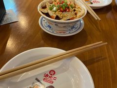 -炉小二铜锅牛蛙•川湘菜(三里屯店)