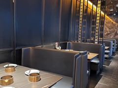 -雍容荟帝王蟹活龙虾展台自助(IFS黑金店)