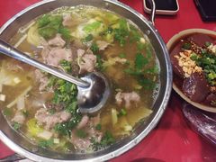 -谢老五跷脚牛肉·非遗传承店