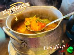 -大头虾越式风味餐厅(光明广场店)