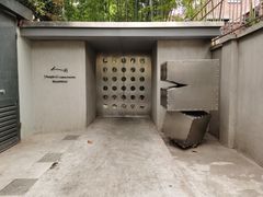 -穹六人间 people 6(岳阳路店)