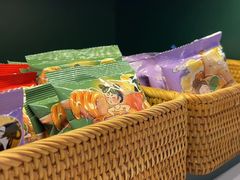 -茶理宜世(广州南站（站内）3楼B17检票口店)