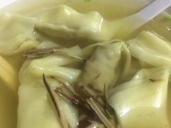 -忆秦园小笼包(惠山古镇总店)