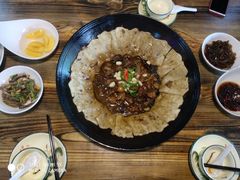 -每食每刻·皖北新民地锅鸡