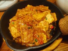 蒜香火腿包浆豆腐-云海肴·汽锅鸡·云南菜(天山百盛优客店)