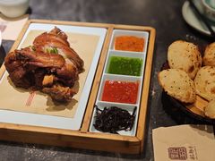 碳烤肘子套饼-紫泥369粗粮季(四牌楼店)