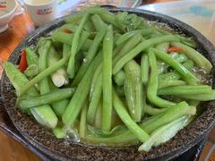 铁板鲜芋梗-农厨好味·温泉鹅·农家菜
