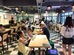大堂-东记甜品(佛山总店)