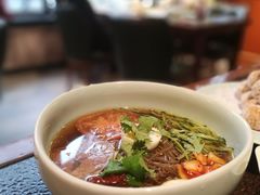 冷面-海鲜烧烤