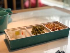 -荷塘秋月·本帮江浙菜(国权路店)