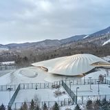 今日分享 “雪山下的大帐篷”，延续建筑与自然交融的艺术意境