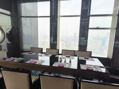 -唐拉雅秀酒店-西锦汇空中BBQ·思创餐厅