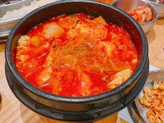 海鲜豆腐汤-姜虎东白丁烤肉(虹桥天地店)