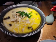 -蜜桃餐厅·伴山(海岸城店)