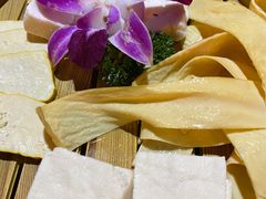 -滇釜火锅·能喝汤的火锅(车公庄店)