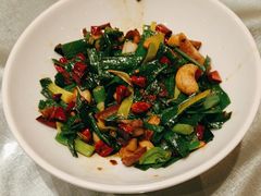 -辛香味烧鱼馆·非遗技艺·排骨红烧肉(光谷医药园店)