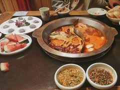 -大龙辣火锅·龙虾·烧烤(湖滨新天地店)