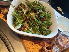 -山里屯铁锅炖·东北菜(康桥店)