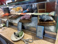 -大中华希尔顿酒店-念自助餐·嗨啤·小龙虾