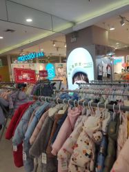 -孩子王童乐园(唐山万达广场店)