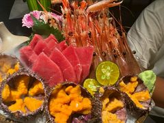 -雍容荟帝王蟹活龙虾展台自助(IFS黑金店)