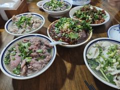 -小杨翘脚牛肉