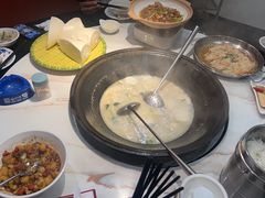 -陈大锅·岳阳鱼馆·地道岳阳菜(美食街店)