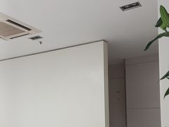 -卡罗酒店(东门晒布地铁站店)