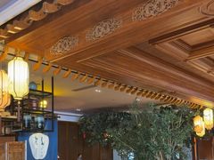 -八府香鸭·啫啫煲(华山路店)