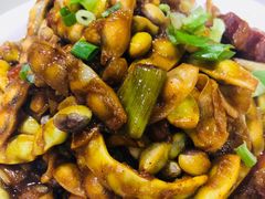 -嘎吧锅私家菜馆(新村十区店)