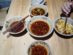 -默记孙抄手(经开万达店)