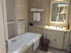 -平湖九龙山庄园圣马可酒店